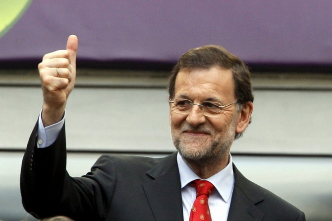 Rajoy promete que en 2014 mejorarán todos los españoles excepto Elpidio Silva