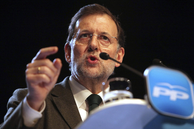 Rajoy propone que solo los auténticos sinvergüenzas, o los idiotas, puedan presentarse a alcalde