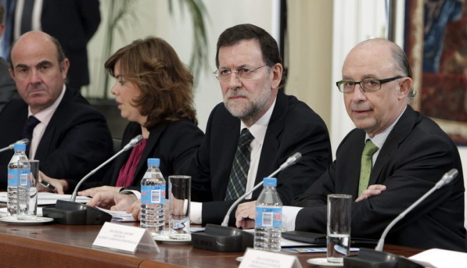 Rajoy ordena pasar a modo "Guay" provisionalmente